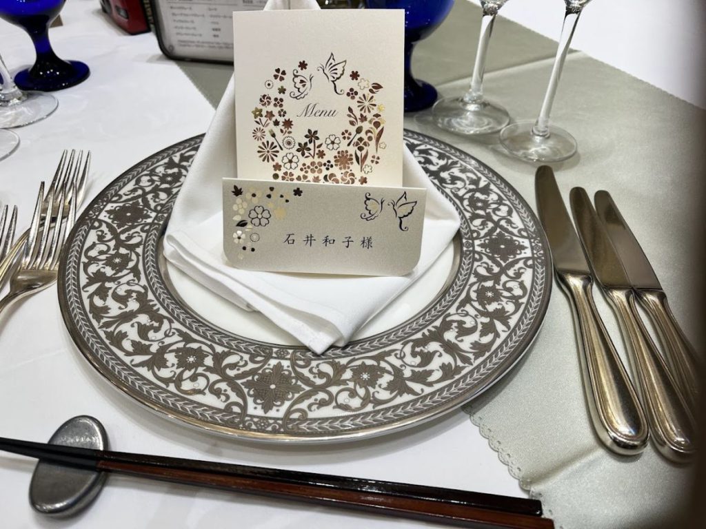卒業会員様の結婚式と披露宴にご招待いただきました